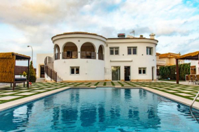 White Villa Deluxe